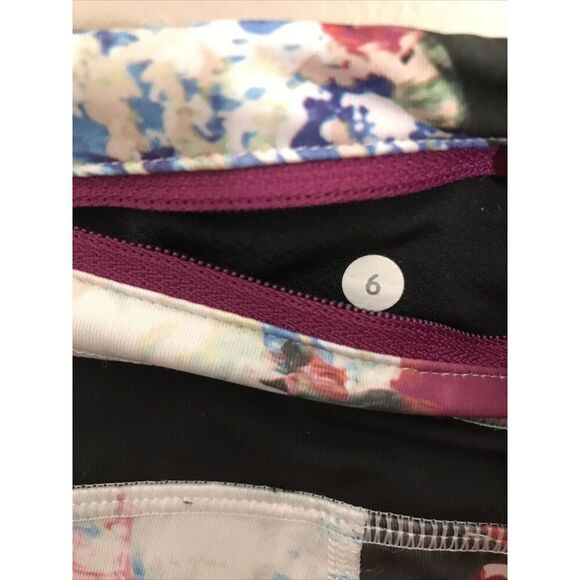 Lululemon Inspire Crop Pants Luxtreme‎ Pigment Wave Multi Black Leggings Size 6 - Picture 6 of 8